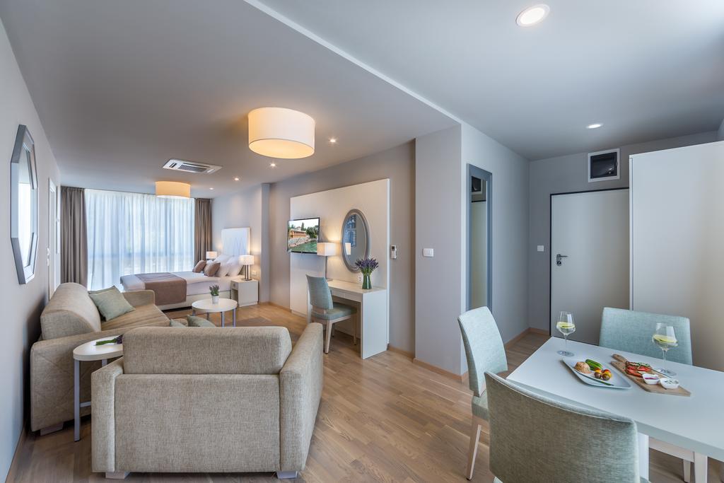 Apartments & Rooms Preelook 오파티아 외부 사진
